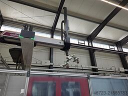 FERROMATIK MILACRON Maxima MM650-3470