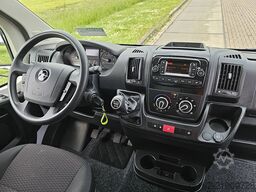 OPEL MOVANO 2.2 Bakwagen Laadklep!