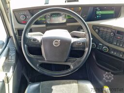 Volvo FH 16.750 XL 8x4*4 - Carrier Supra 1150 MT - Bi...