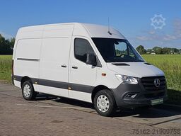 MERCEDES-BENZ SPRINTER 317 L2H2 Mbux RWD Euro6!