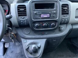 Renault Trafic Van