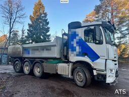 Mercedes-Benz Arocs 3253 tridem hook truck