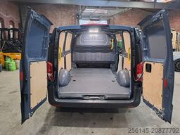 MERCEDES-BENZ Vito Kasten 110 Kamera Tempom. Klima Tüv neu E6