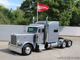 PETERBILT 389