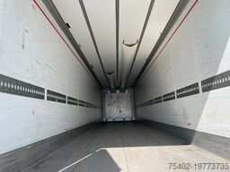 Schmitz Cargobull SCB*3SB Frigo / Vector 1950 / Flower Trailer