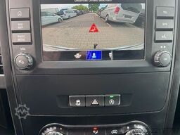MERCEDES-BENZ Vito 116 EXTRALANG KLIMA SCHRÄNKE KAMERA AHK EU6