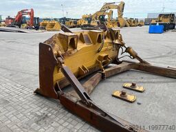 Caterpillar D 6 XL Blade + Pusharms