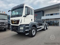 MAN TGS 33.470 / 6X4 / Hiab /33ton Chassis/ WENIG KM