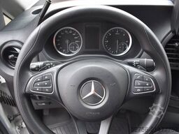 Mercedes-Benz Vito 4x4 Notarzt Einsatzfahrzeug NEF