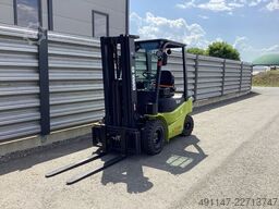 Clark L25XE