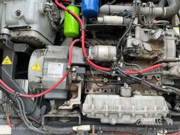 Schmitz Cargobull Tiefkühler Multitemp Doppelstock Trennwand