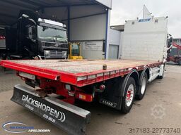 Volvo FH 500 6x2 Stuuras, Voorzijde bladgeveerd
