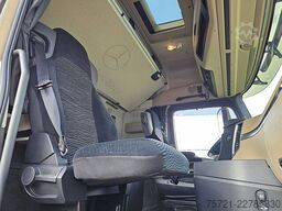 MERCEDES-BENZ ACTROS 2548 6X2 STEER 2T LIFT