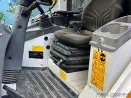 LIEBHERR L506C