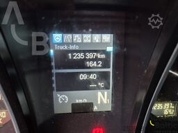 Mercedes-Benz Actros 1845