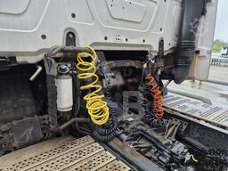 Mercedes-Benz Actros 1845