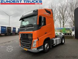 Volvo FH 420 GLOBETROTTER, 2 TANKS , LOW KM
