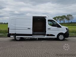 RENAULT MASTER L3H2 3.5t Blue
