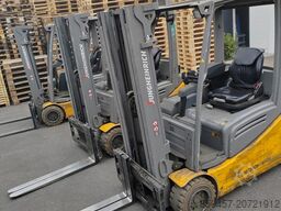 Jungheinrich EFG320 no battery ( 3 st paket )