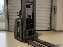 Still EXV14I Initalhub Triplex