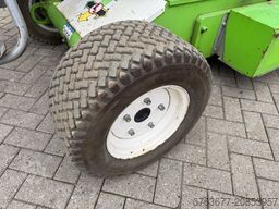 NIFTYLIFT HR12NDE Knikarmhoogwerker / Arbeitsbuhne HYBRIDE Kubota diesel 4x2 2015