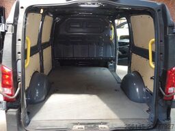 MERCEDES-BENZ Kasten eVito lang terie TüvNaviKamera