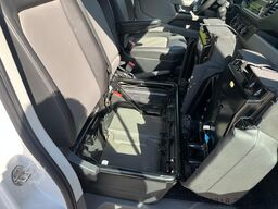 MAN TGE 3.140 Pritsche DOKA AHK3.0t Radio Klima