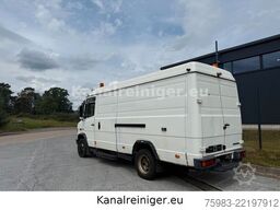 MERCEDES-BENZ Vario 816 D - Müller Einbauspüler 7,5t