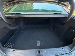 MERCEDES-BENZ E 200 BlueTEC Limousine Klima Navi Leder Euro 6