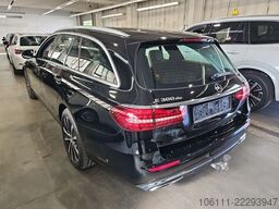 MERCEDES-BENZ E 300 de 4Matic T-Modell Burmester Pano Head-UP