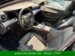 MERCEDES-BENZ E 300 de 4Matic T-Modell Burmester Pano Head-UP