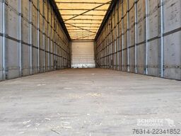 Schmitz Cargobull Curtainsider Mega Getränke