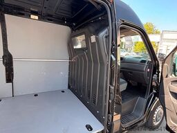 RENAULT Master III Kasten L2H2 HKa 3,3t # Navi # MWST.