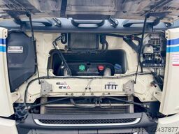 DAF XF 510 Superspace, RETARDER ,2 tanks!  PARK CLI...