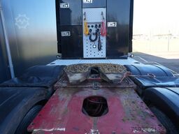 Mercedes-Benz Actros 3351 6x4 tractor unit