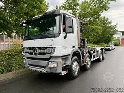 Mercedes-Benz Actros 3241 8x4/Abrollkipper+Fassi F155/Euro5