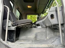 Mercedes-Benz Actros 3241 8x4/Abrollkipper+Fassi F155/Euro5