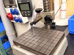 MITUTOYO Altimeter Gauge + Magnetic Plate