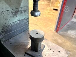 HOVIPLAST Pneumatic Press