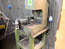 HOVIPLAST Pneumatic Press