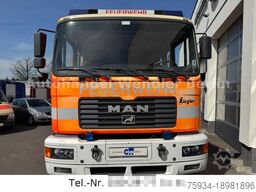 MAN 14.284 LF16 Tank 1690l Autm Werfer Lichtmast