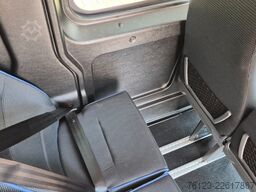 Opel Movano Lord light Lagerfahrzeug Stock 18 SS