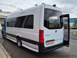 MERCEDES-BENZ Sprinter 517 Heckniederflur Vorlauffahrzeug