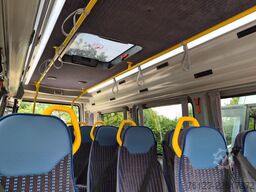 MERCEDES-BENZ Sprinter 517 Heckniederflur Vorlauffahrzeug