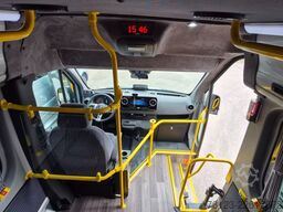 MERCEDES-BENZ Sprinter 517 Heckniederflur Vorlauffahrzeug