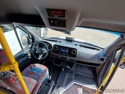 MERCEDES-BENZ 517 Sprinter GSR Automatik 22 SS Stock