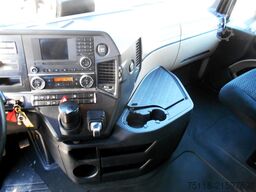 Mercedes-Benz Actros 1848