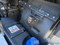 IVECO S-WAY AS440S58 T/FP mit ADR Intarder