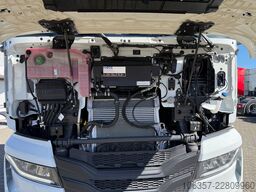 IVECO S-WAY AS440S58 T/FP mit ADR Intarder