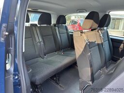 Mercedes-Benz Vito 114 CDI TourerPro lang 8Sitze PDC SHZ Klima